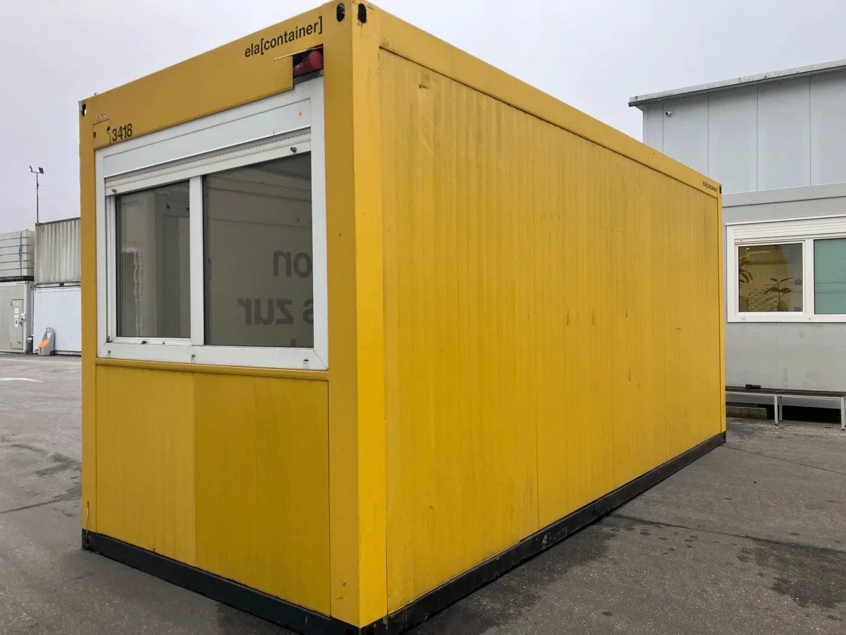 Gelber Bürocontainer mit Fenster – kompakte, mobile Raumlösung