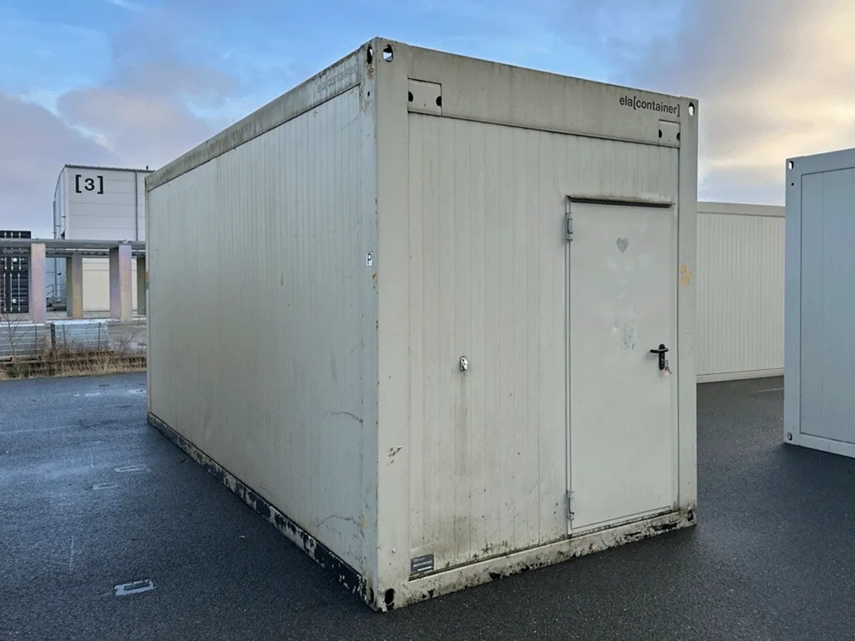 gebrauchter buerocontainer 20 fuss weiss gebraucht mit eingangstuer aussenansicht