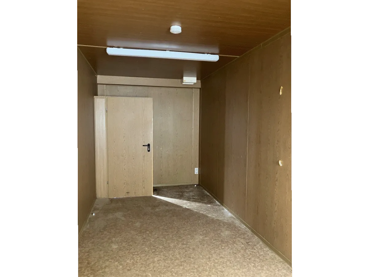 innenraum buerocontainer mit tuer pvc boden modulcontainer buero