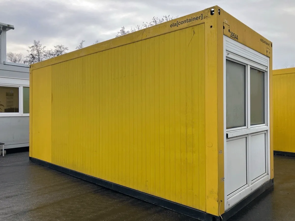 gebrauchter 20 fuß bürocontainer gelb außenansicht mit fensterfront