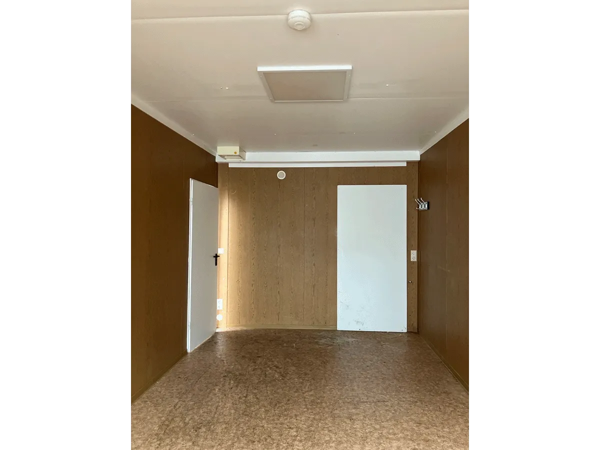 innenraum buerocontainer mit tueren pvc boden modulcontainer buero