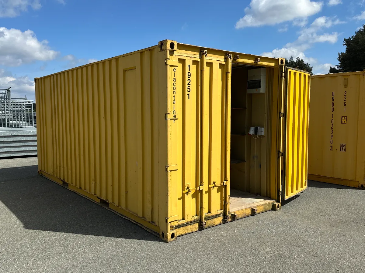 20 Fuß Lagercontainer mit Regal und Elektroinstallation