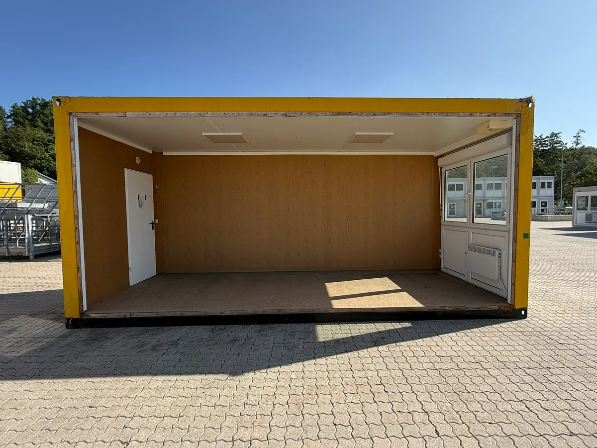 Gebrauchter Bürocontainer ELA Container gelb mit offener Längsseite, Frontansicht