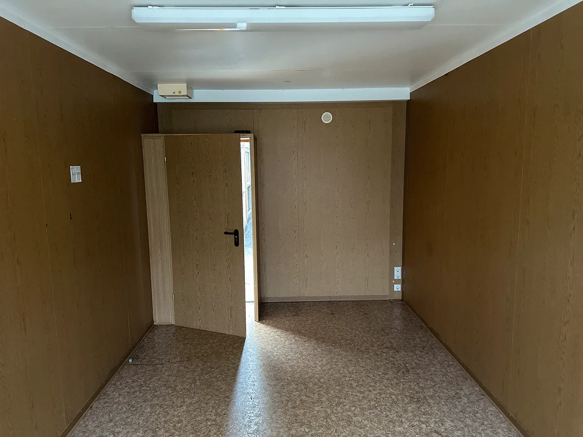 innenraum buerocontainer mit tuer pvc boden modulcontainer buero gebraucht