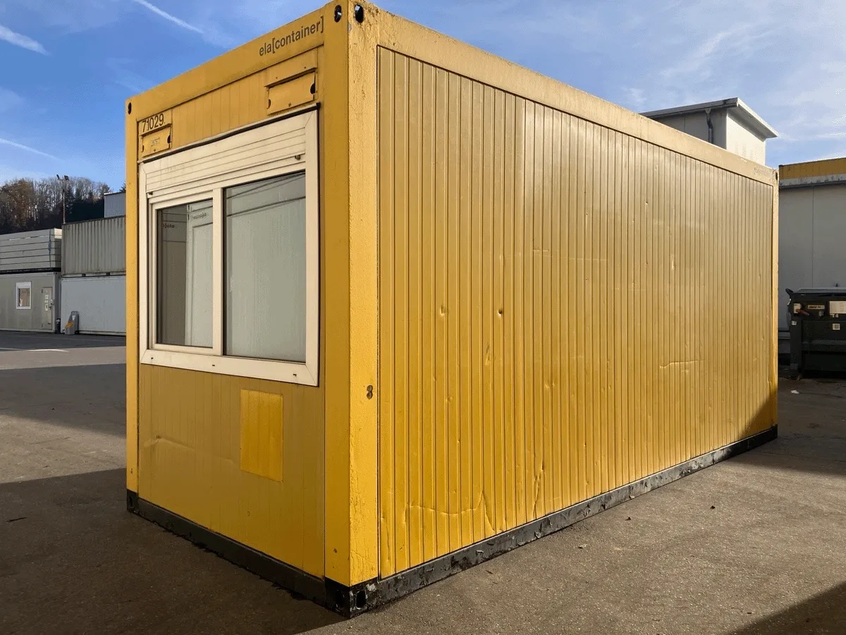 gebrauchter buerocontainer 20 fuss gelb mit fenster aussenansicht modulcontainer